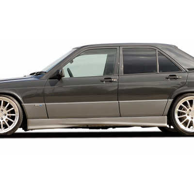 Bas de caisse gauche "Rieger Tuning" pour MERCEDES 190 (W201)