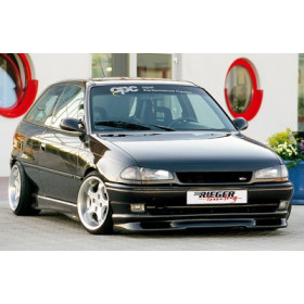 Ajout de pare-chocs avant "Rieger Tuning" pour OPEL ASTRA F