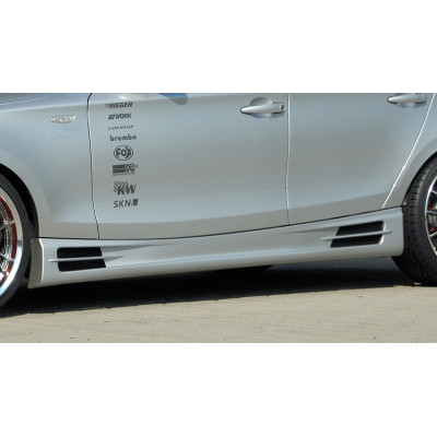 Bas de caisse côté gauche "Rieger Tuning" - BMW SERIE 1 (E87)